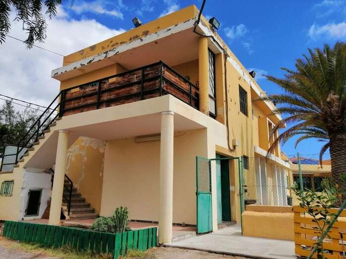 Colegio de El Goro / TA